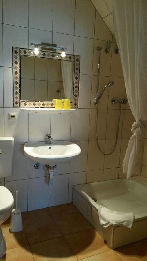 Hotel Gasthof Ratstube Kirchheim unter Teck Exteriér fotografie
